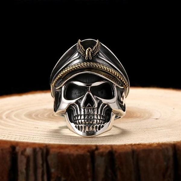 Captain Skull Ring *Limited Edition* - Rebel Heat
