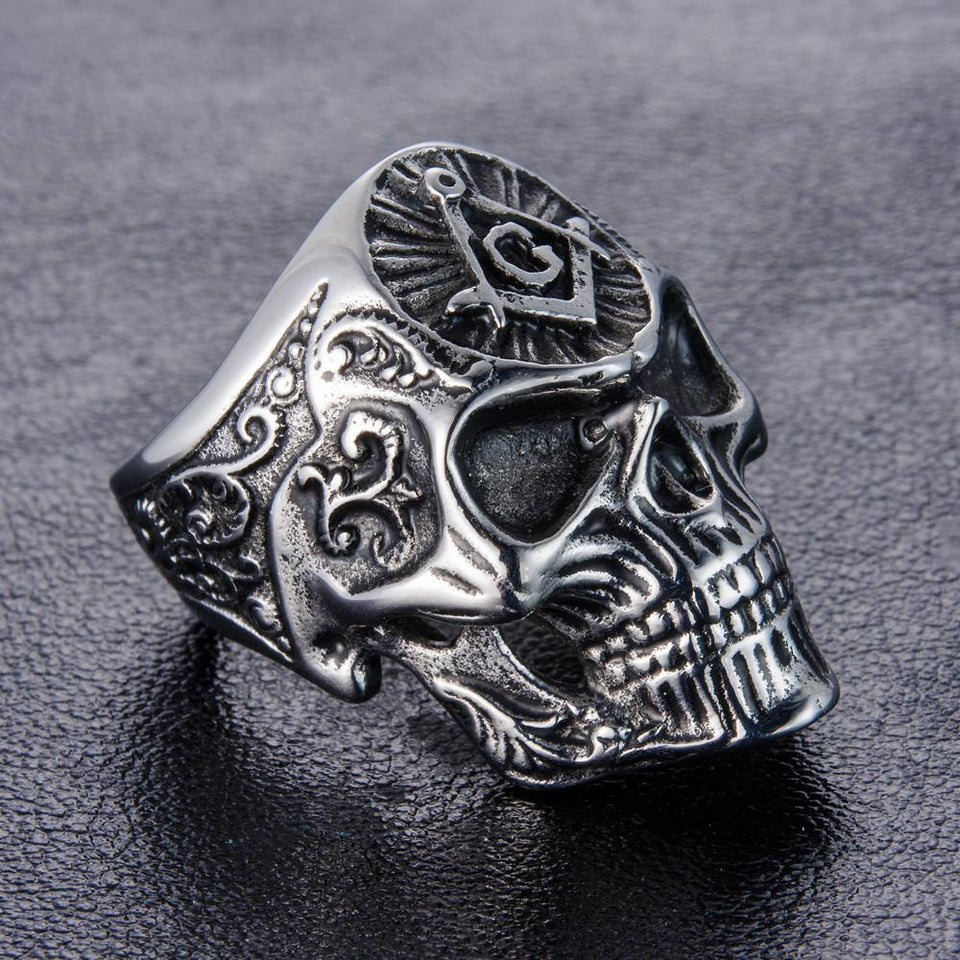 Dark Skull Ring - Rebel Heat