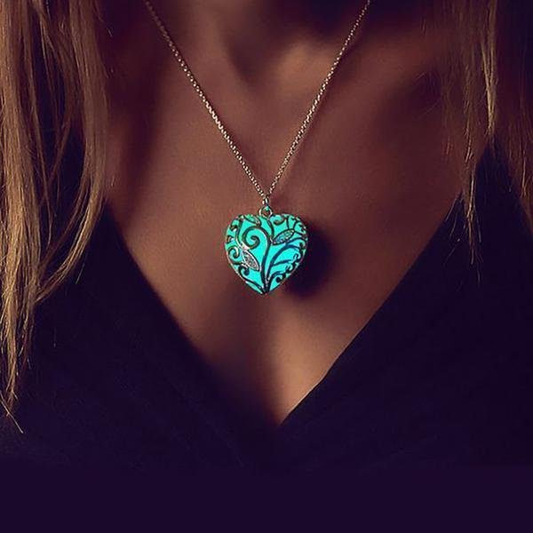 Glow Heart Necklace - Rebel Heat